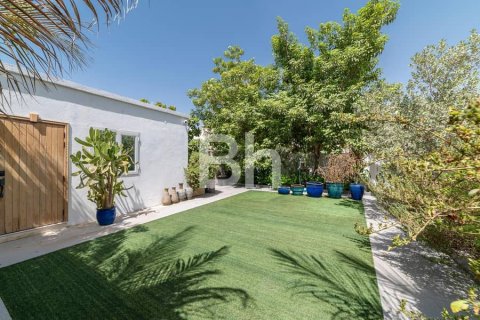 فيلا في The Springs, دبي 3 غرف نوم, 167 م² رقم 23007 - صورة 1