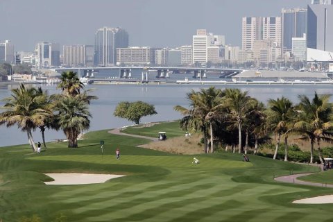 Apartment in Dubai 2 bedrooms, 131.2 sq.m. № 10016 - photo 13