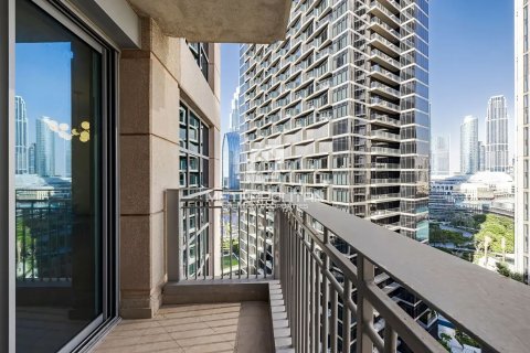 Купить квартиру в Даунтаун Дубай (Даунтаун Бурдж Дубай), Дубай: 2 спальни, 122м², № 73415 - фото 4