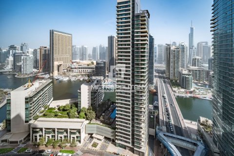 Apartment in Bahar, Jumeirah Beach Residence, Dubai 2 bedrooms, 121 sq.m. № 73414 - photo 7