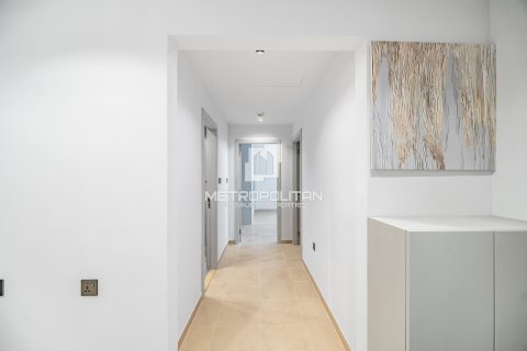 Apartment in Bahar, Jumeirah Beach Residence, Dubai 2 bedrooms, 121 sq.m. № 73414 - photo 27