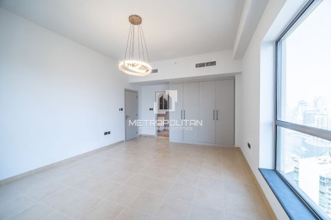 Apartment in Bahar, Jumeirah Beach Residence, Dubai 2 bedrooms, 121 sq.m. № 73414 - photo 17
