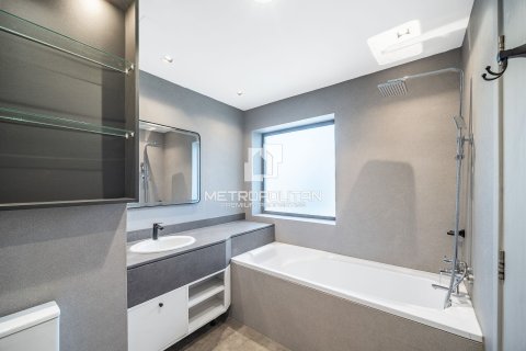 Apartment in Bahar, Jumeirah Beach Residence, Dubai 2 bedrooms, 121 sq.m. № 73414 - photo 13